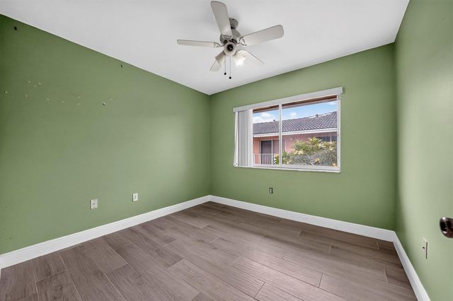 3291 NW 44th Street 2, Oakland Park, FL 33309