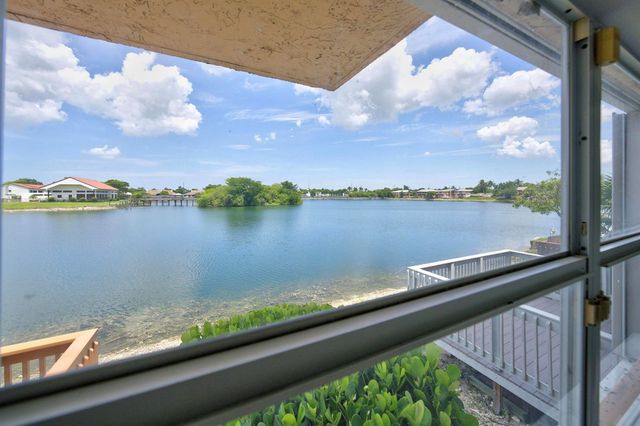 3291 NW 44th Street 2, Oakland Park, FL 33309