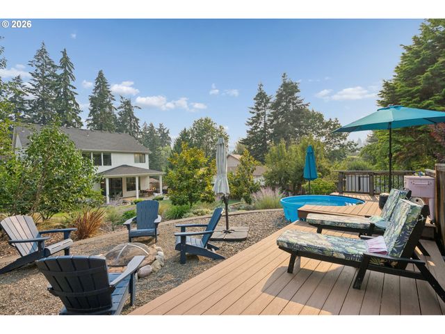 3223 Sw CARAWAY Ct, Portland, OR 97219