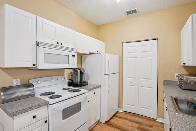 835 GRAND REGENCY POINT 101, Altamonte Springs, FL 32714