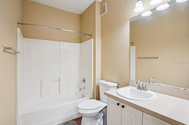 835 GRAND REGENCY POINT 101, Altamonte Springs, FL 32714