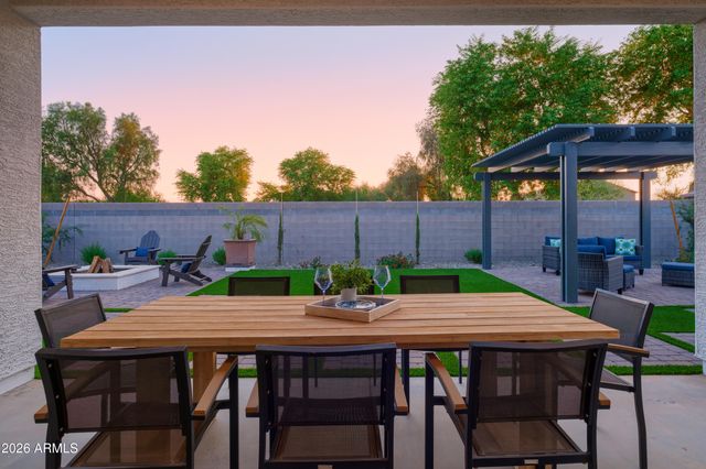 19135 W MISSOURI Avenue, Litchfield Park, AZ 85340