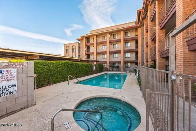 17 E RUTH Avenue 307, Phoenix, AZ 85020