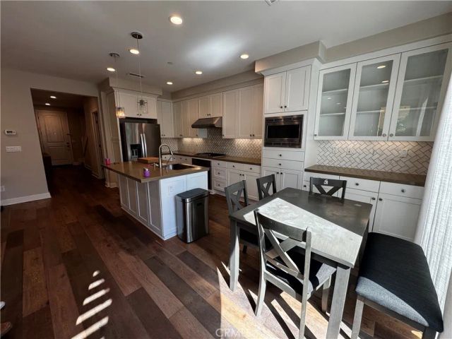 135 Okra, Irvine, CA 92618