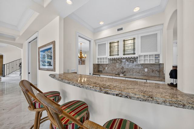 704 Isle Of Palms Drive, Fort Lauderdale, FL 33301