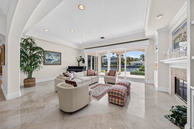 704 Isle Of Palms Drive, Fort Lauderdale, FL 33301