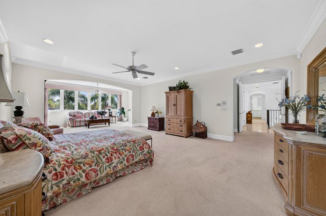 704 Isle Of Palms Drive, Fort Lauderdale, FL 33301