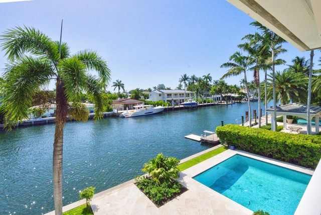 704 Isle Of Palms Drive, Fort Lauderdale, FL 33301