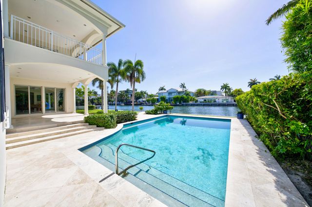 704 Isle Of Palms Drive, Fort Lauderdale, FL 33301