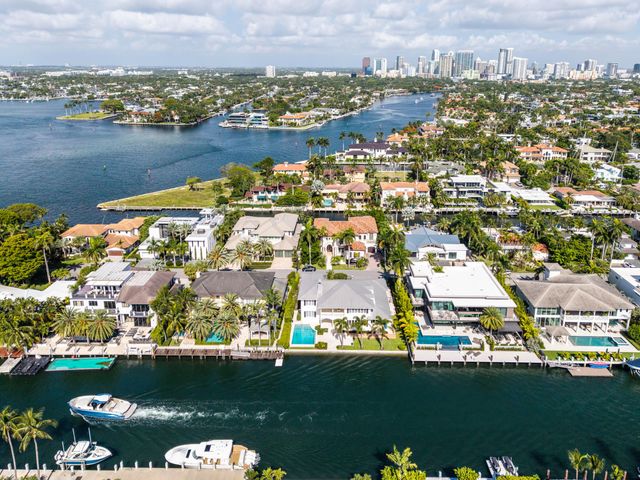 704 Isle Of Palms Drive, Fort Lauderdale, FL 33301