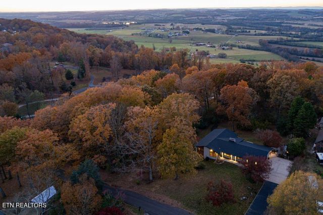 219 Briarcliff Rd, Sweetwater, TN 37874