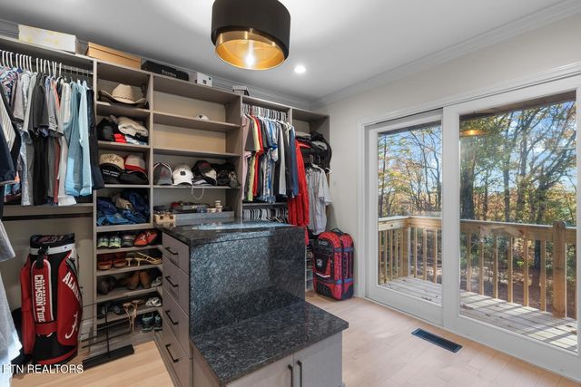 219 Briarcliff Rd, Sweetwater, TN 37874