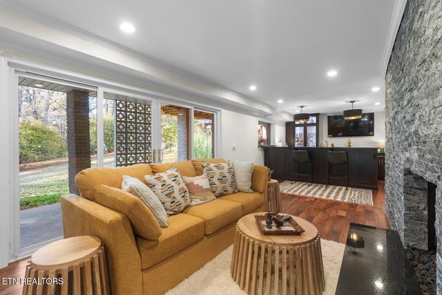 219 Briarcliff Rd, Sweetwater, TN 37874