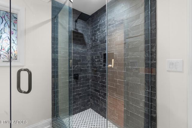 219 Briarcliff Rd, Sweetwater, TN 37874