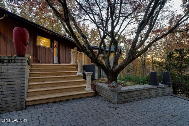 219 Briarcliff Rd, Sweetwater, TN 37874