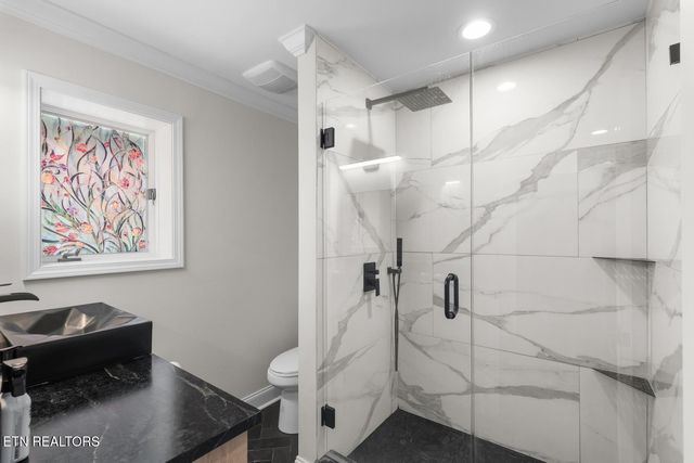 219 Briarcliff Rd, Sweetwater, TN 37874