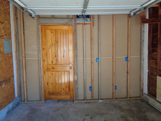 1133 E Talmage Street, Springfield, MO 65803