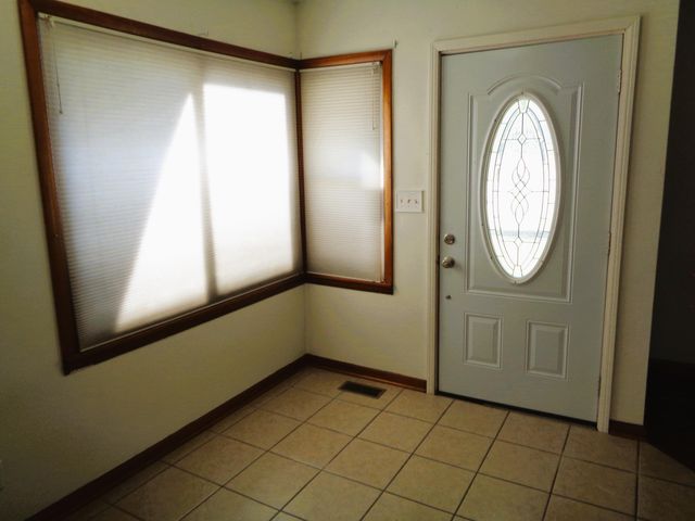 1133 E Talmage Street, Springfield, MO 65803