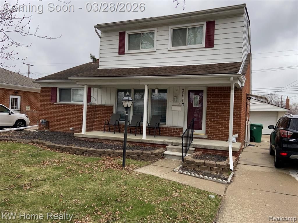 24834 Marine Avenue, Eastpointe, MI 48021