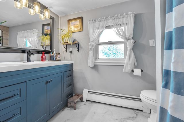 6 Hillside Ave, North Brookfield, MA 01535