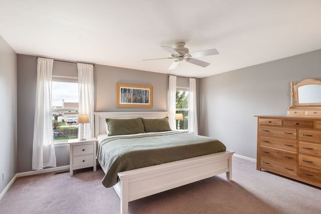 34250 N Wineberry Lane, Round Lake, IL 60073