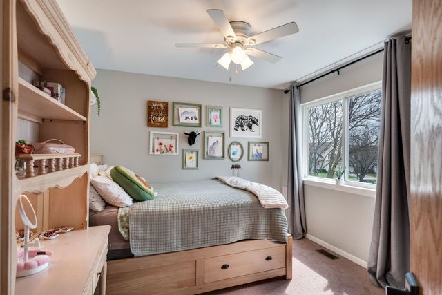 34250 N Wineberry Lane, Round Lake, IL 60073