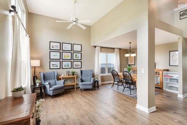 34250 N Wineberry Lane, Round Lake, IL 60073