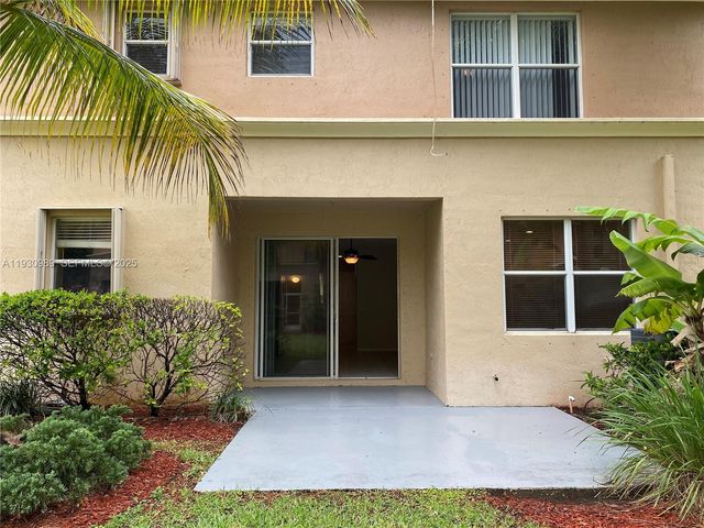 112 Wakulla Springs Way 112, Royal Palm Beach, FL 33411