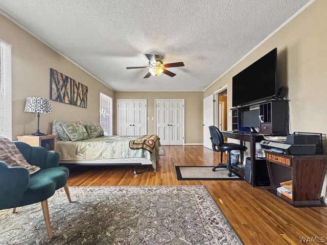 220 4th Street SE, Aliceville, AL 35442