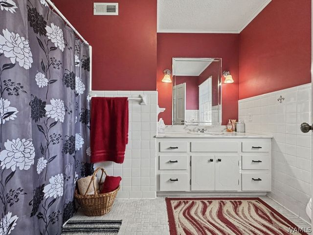 220 4th Street SE, Aliceville, AL 35442