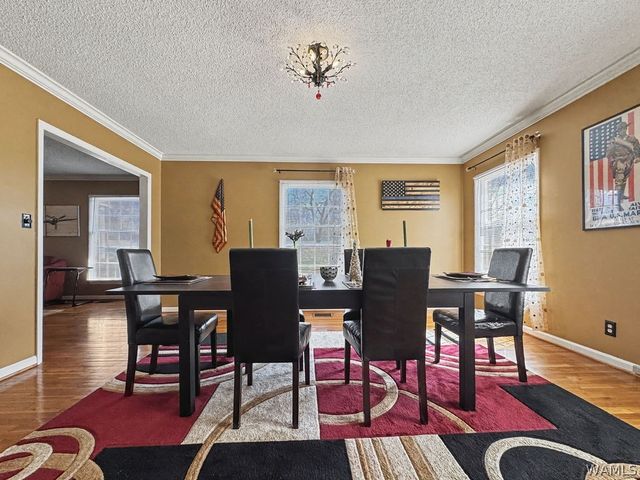 220 4th Street SE, Aliceville, AL 35442