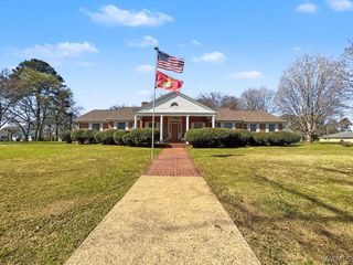 220 4th Street SE, Aliceville, AL 35442