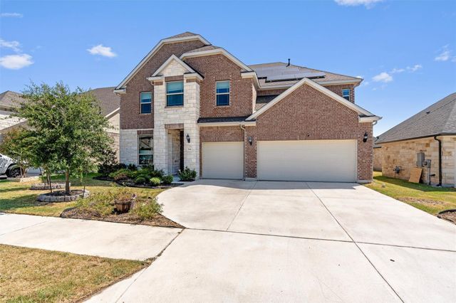724 Landing LN, Leander, TX 78641