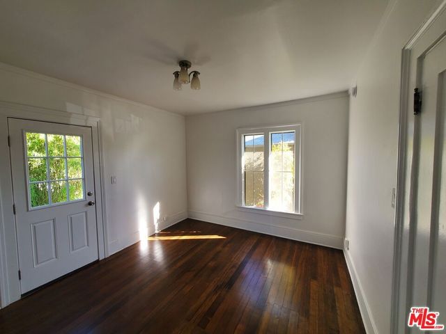 2666 Cimarron Street, Los Angeles, CA 90018