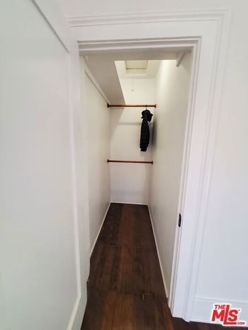 2666 Cimarron Street, Los Angeles, CA 90018