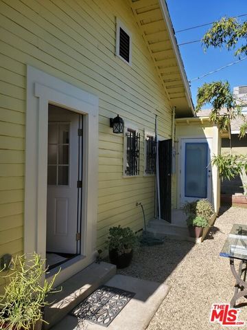 2666 Cimarron Street, Los Angeles, CA 90018