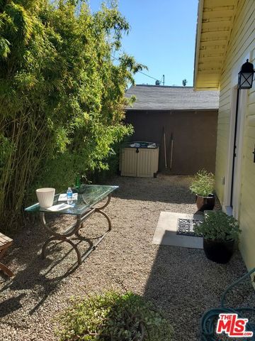 2666 Cimarron Street, Los Angeles, CA 90018