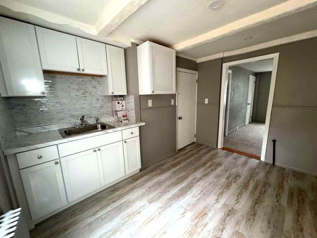 21 Whiting 3, North Attleboro, MA 02760