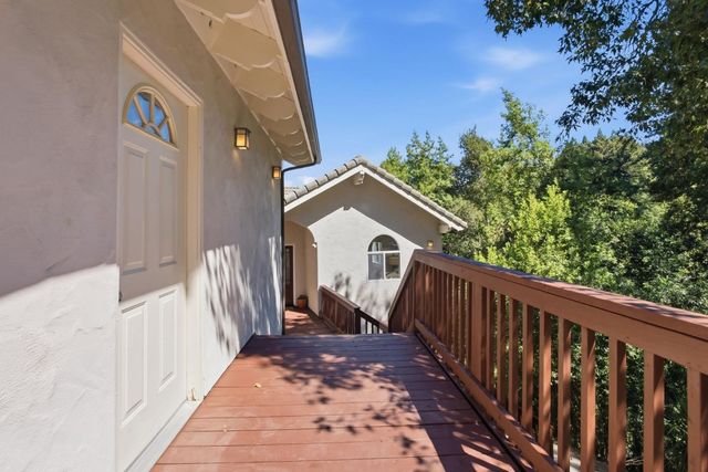 21546 Alma Court, Los Gatos, CA 95033