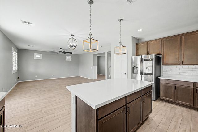 18040 W LOUISE Drive, Surprise, AZ 85387