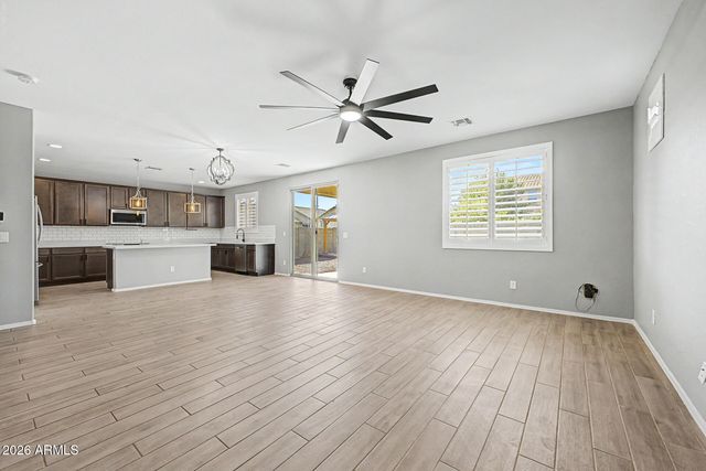 18040 W LOUISE Drive, Surprise, AZ 85387
