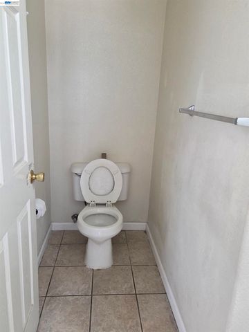 378 Alvarado St, San Leandro, CA 94577