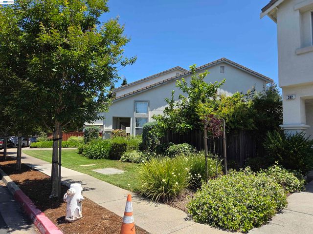 378 Alvarado St, San Leandro, CA 94577