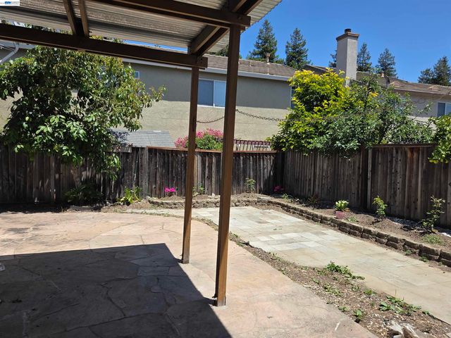378 Alvarado St, San Leandro, CA 94577