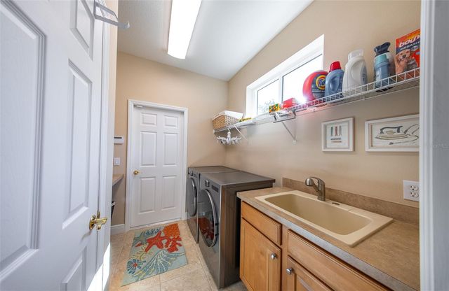 570 CRANE PRAIRIE WAY, Osprey, FL 34229