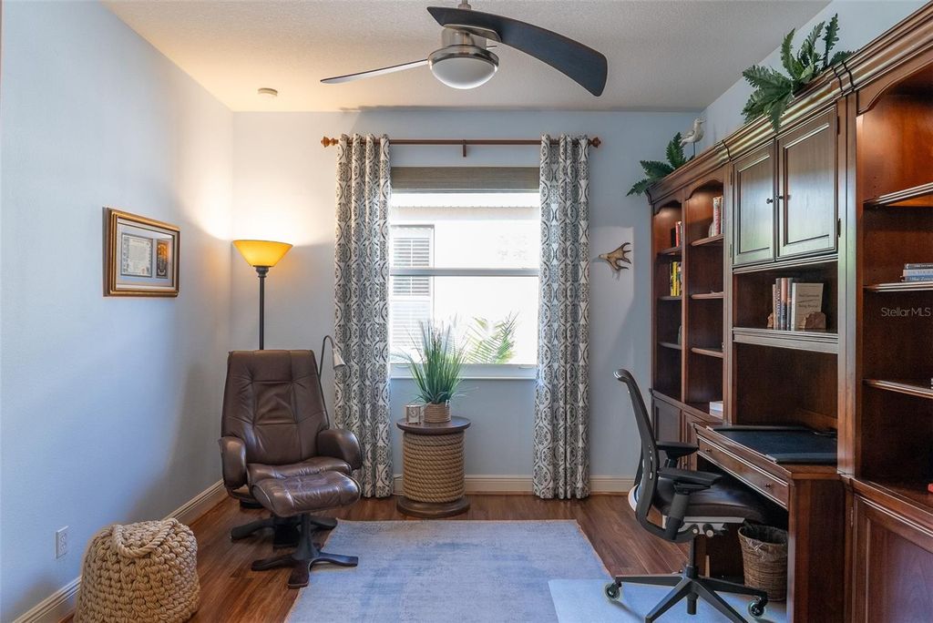 Image 27 of property listing at 570 CRANE PRAIRIE WAY, Osprey, FL 34229