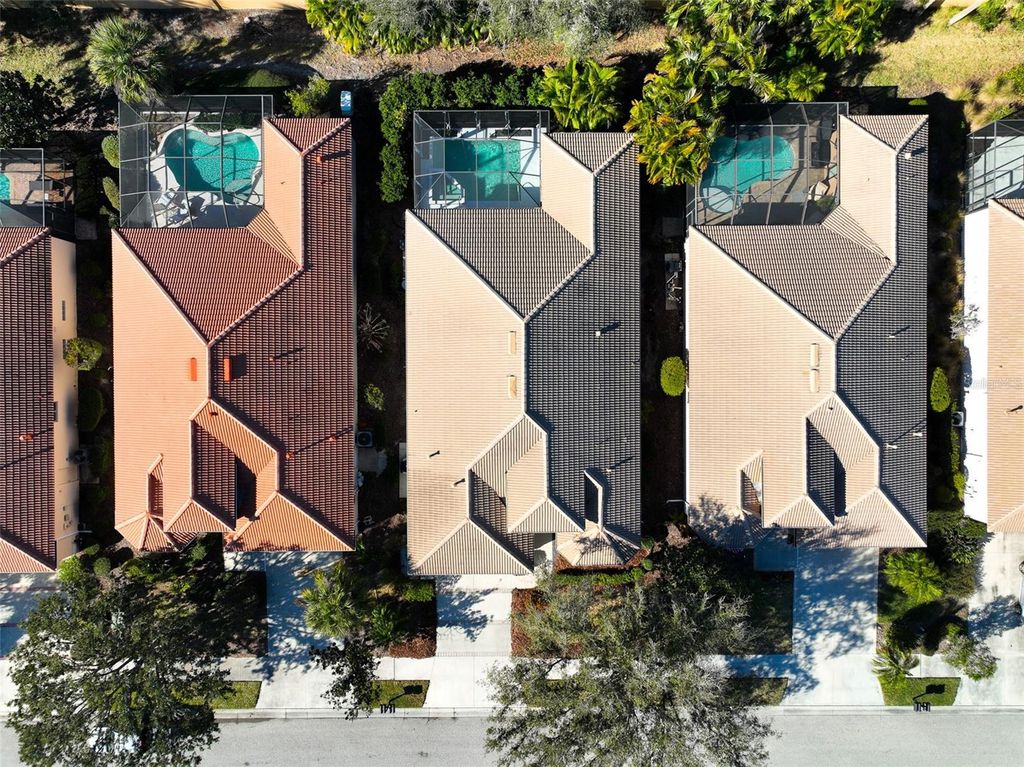 Image 35 of property listing at 570 CRANE PRAIRIE WAY, Osprey, FL 34229