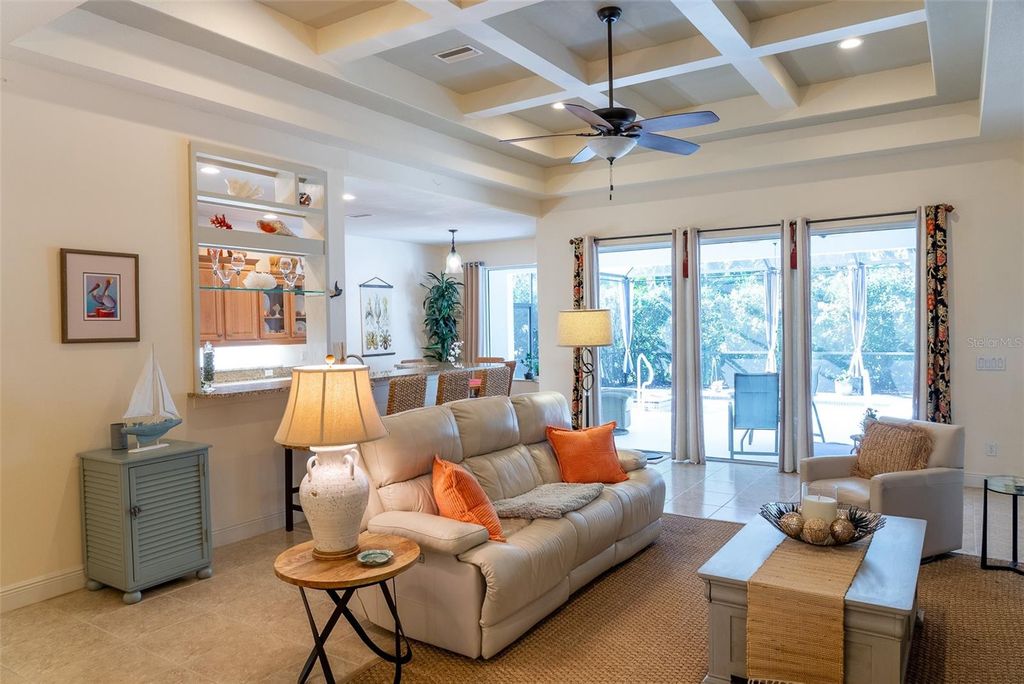 Image 7 of property listing at 570 CRANE PRAIRIE WAY, Osprey, FL 34229