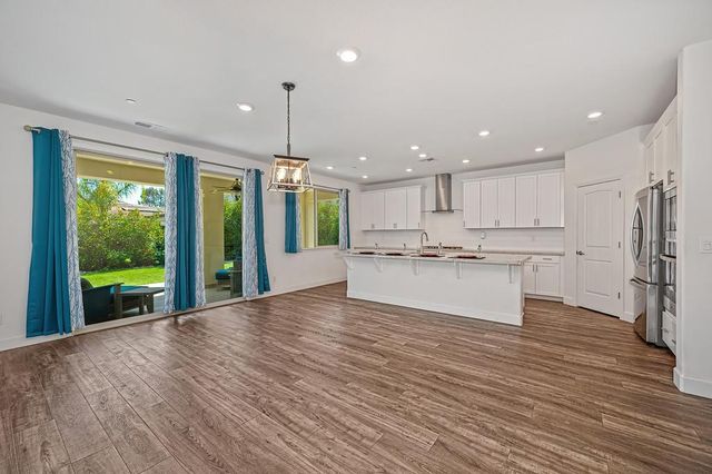 9704 Tangelo Cir, Elk Grove, CA 95624