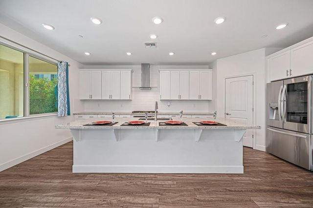 9704 Tangelo Cir, Elk Grove, CA 95624